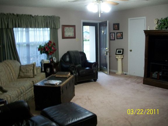 2nd image of 6804 Petit Jean Cv