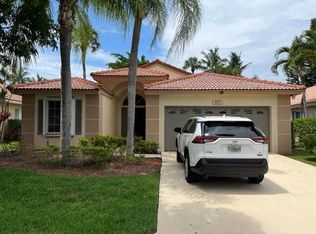 4713 NW 7th Pl, Deerfield Beach, FL 33442