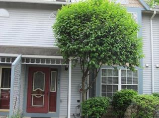 106 Colonial Ct, Bethlehem, PA 18020