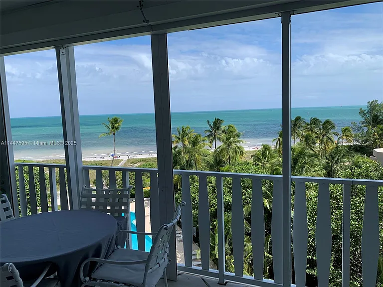200 Ocean Lane Dr #706 — Photo 1