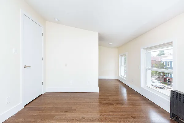 Rented by Nooklyn NYC LLC | media 5