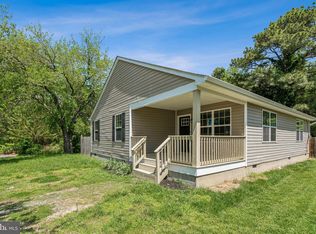 1205 Euclid Ave, Colonial Beach, VA 22443