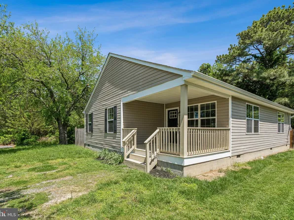 1205 Euclid Ave, Colonial Beach, VA 22443