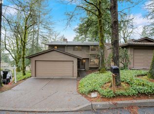 121 Touchstone Ter, Lake Oswego, OR 97035