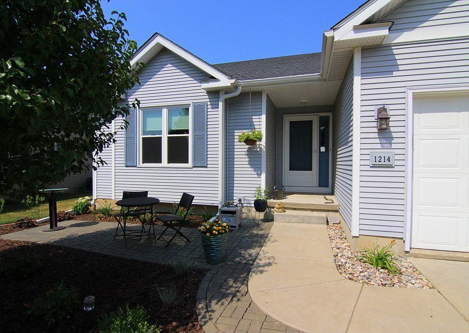 1214 Dayflower Dr, Madison, WI 53719 Zillow