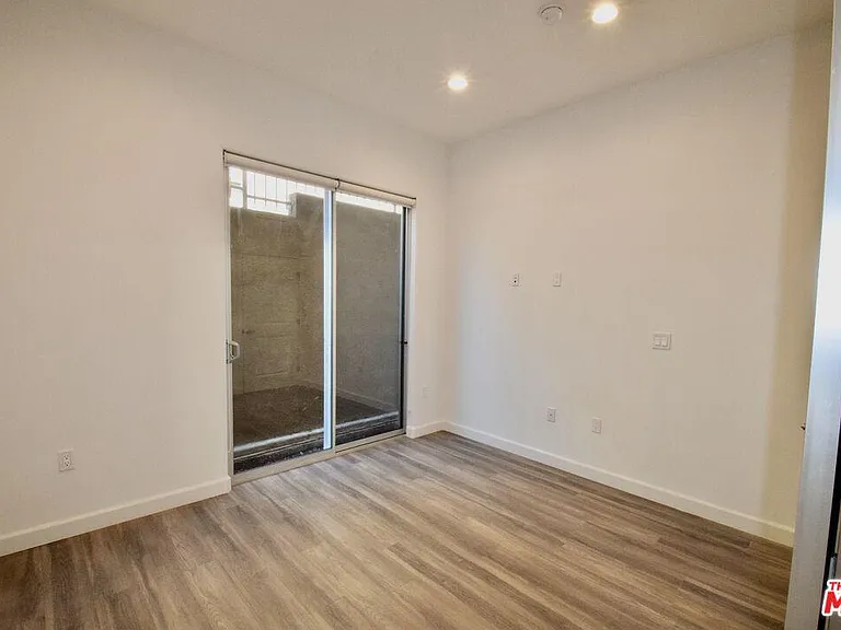 2016 Rodney Dr #103 — Photo 19