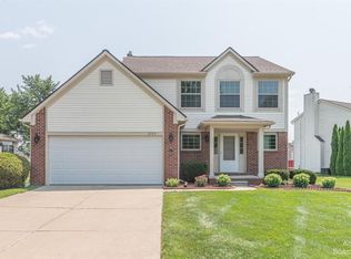 2727 Mystic Dr, Ann Arbor, MI