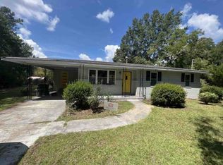 410 Howard Rd, Tuskegee Institute, AL 36088