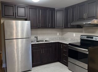 6 Eatonville St #BASEMENT, Brampton, ON L7A 0M8