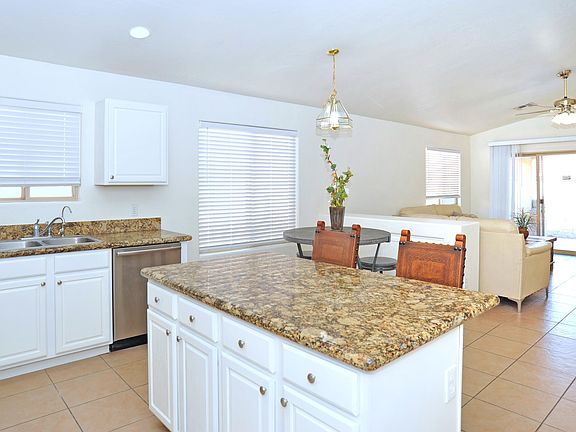 5th image of 2269 W Painted Sunset Cir