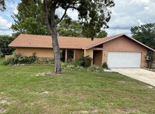 7446 Glasgow Rd, Weeki Wachee, FL 34613