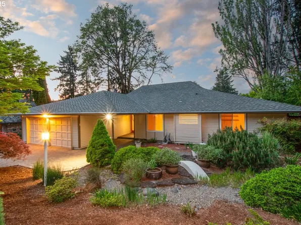 14625 SW Village Ln, Beaverton, OR 97007