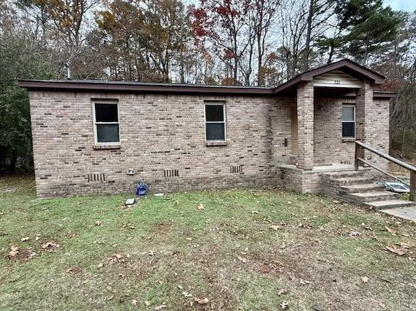 (undisclosed Address), Hot Springs, AR 71901