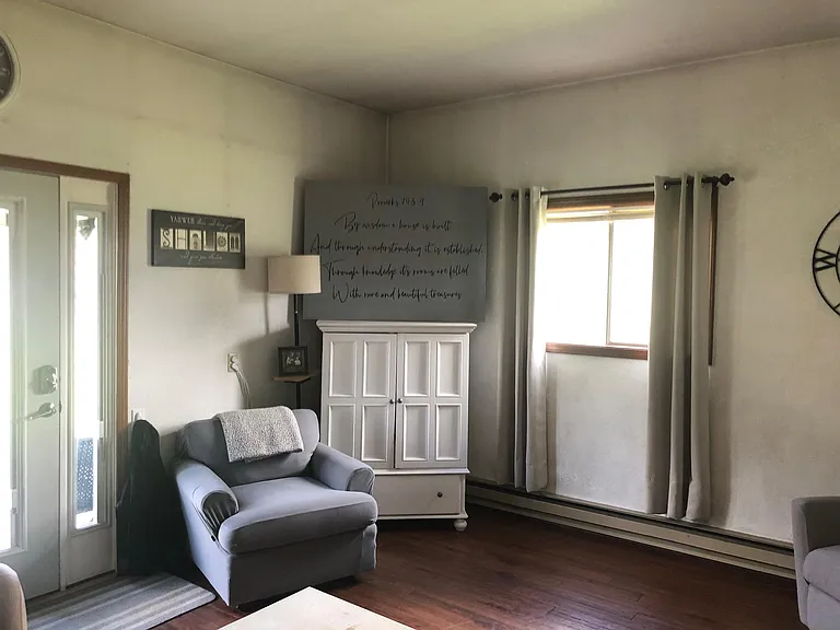 760 Willett Rd — Photo 3