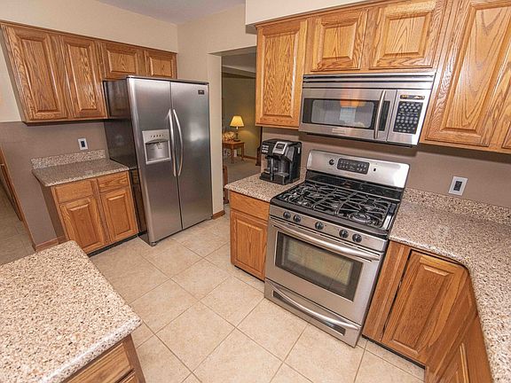 4th image of 5207 Sunmeadow Dr