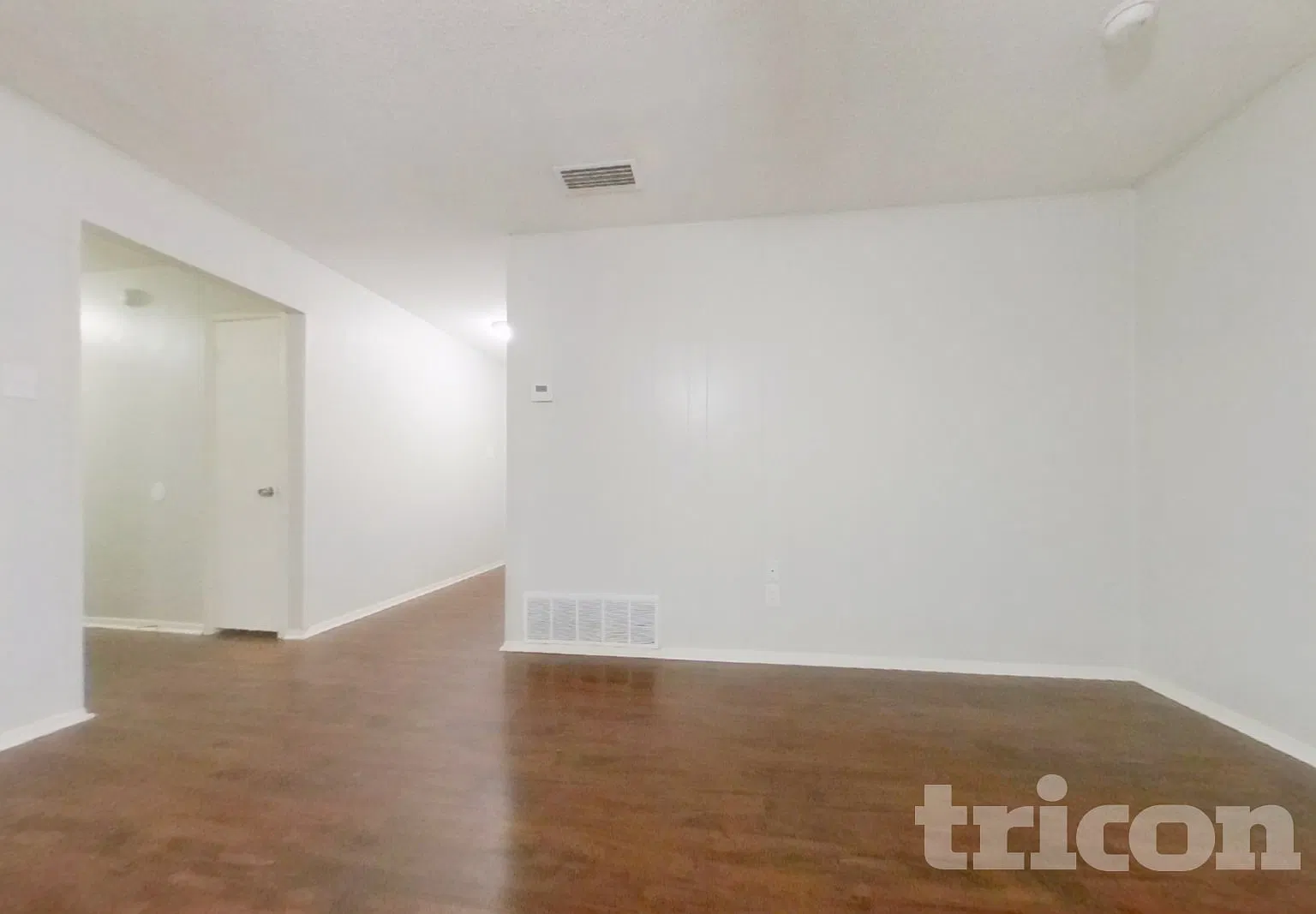 1916 Tracey Circle Irving TX — Photo 3