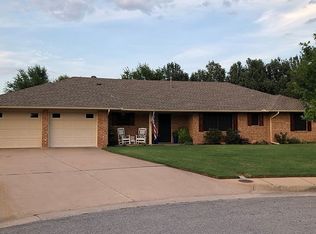 1113 Coffey Cir, Edmond, OK 73013