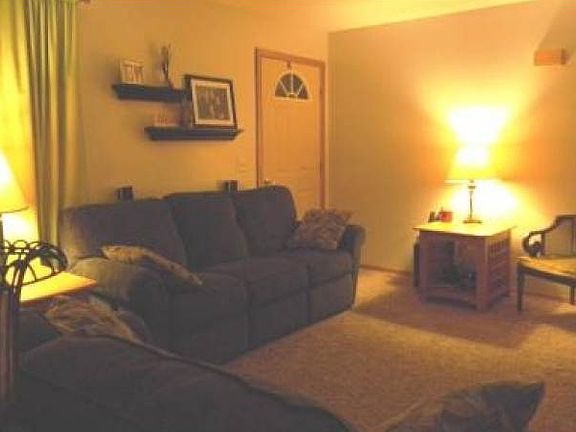 4309 Rasselas Living