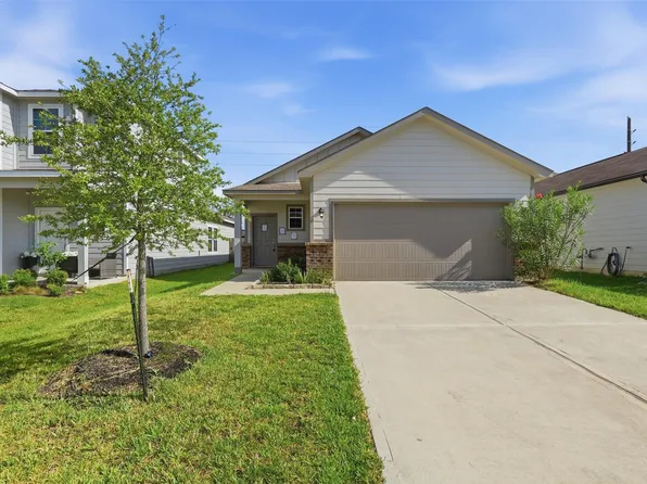 331 Century Farm Dr, Crosby, TX 77532