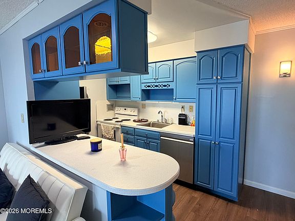 5th image of 480 Ocean Ave APT 2G