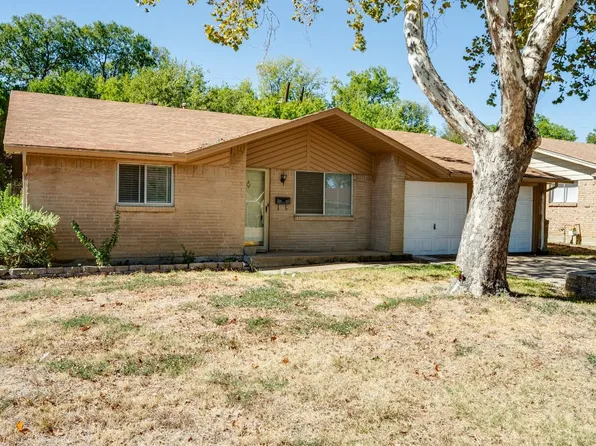 864 Rainbow Trl, Grapevine, TX 76051