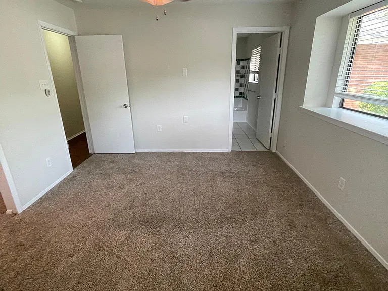 2823 Norwood Ln — Photo 17