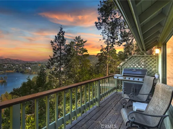 24274 Bernard Dr, Crestline, CA 92325
