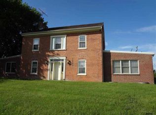 1365 Chambersburg Rd, Gettysburg, PA 17325