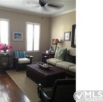 2nd image of 2601 Escala Cir