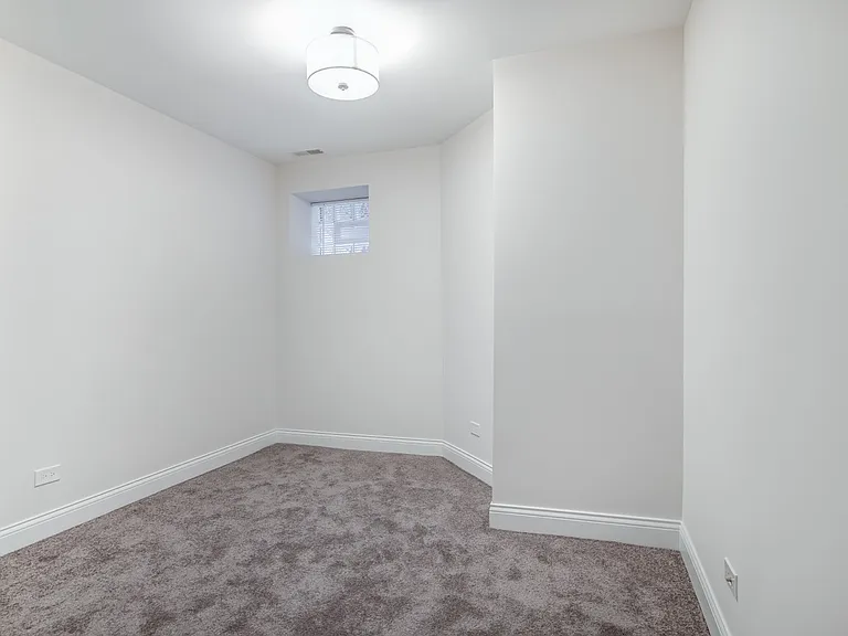 5407 S Harper Ave #1 — Photo 15