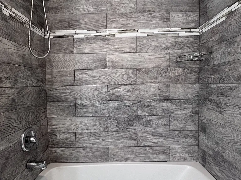 1325 Manhattan Beach Blvd #H — Photo 12