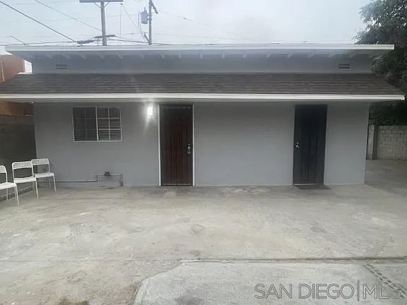 2nd image of 3055-3057 J St