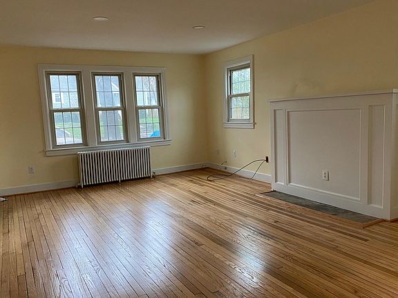 4th image of 5717 1st St S