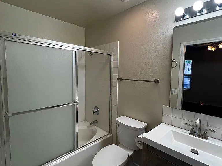 9716 Templemore Ave #102 — Photo 11