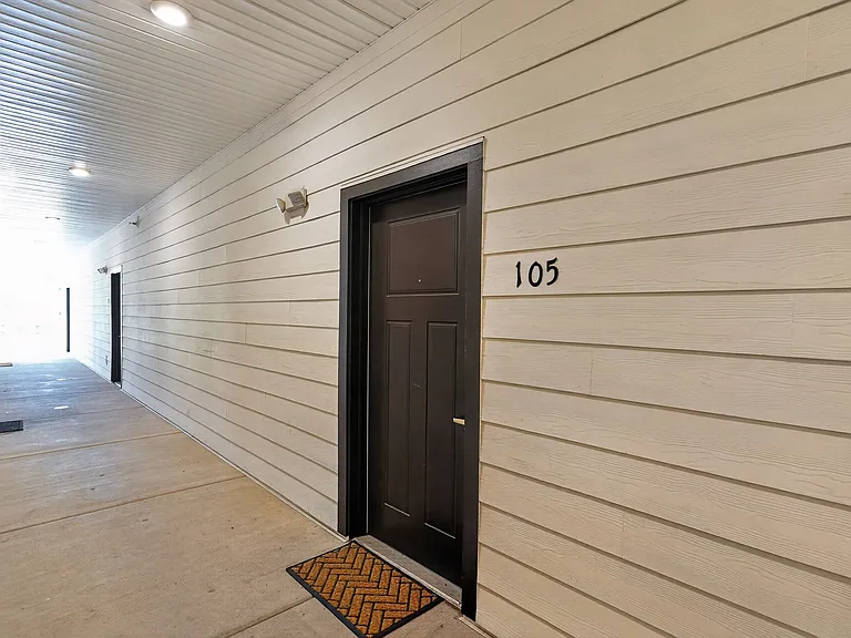 934 Governors Ct #105 — Photo 14