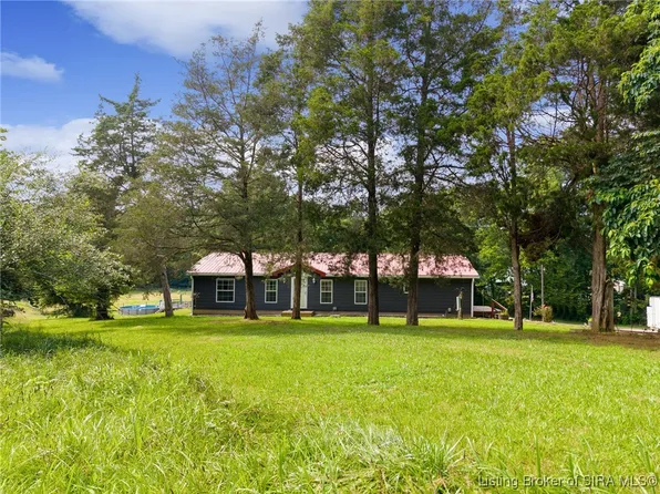 6793 S Blue River Church Road, Salem, IN 47167