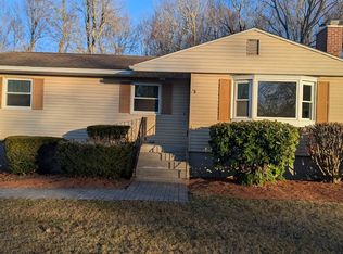 6 Old Meetinghouse Rd, Auburn, MA 01501