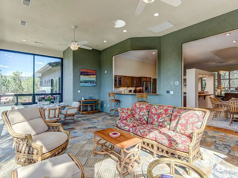 65 Kashmir Rd — Photo 29
