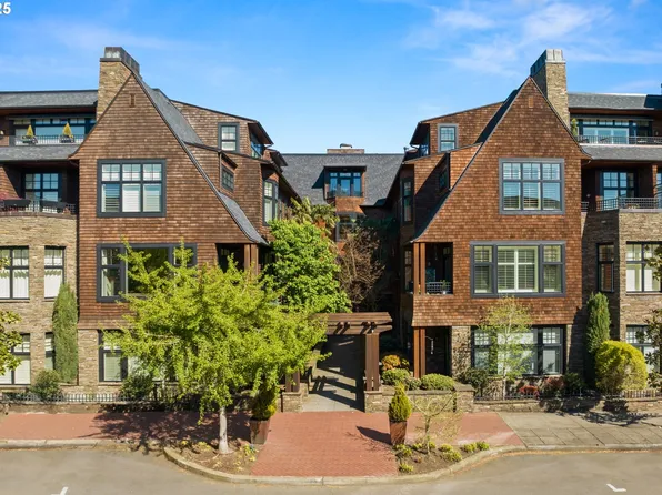 527 2nd St, Lake Oswego, OR 97034