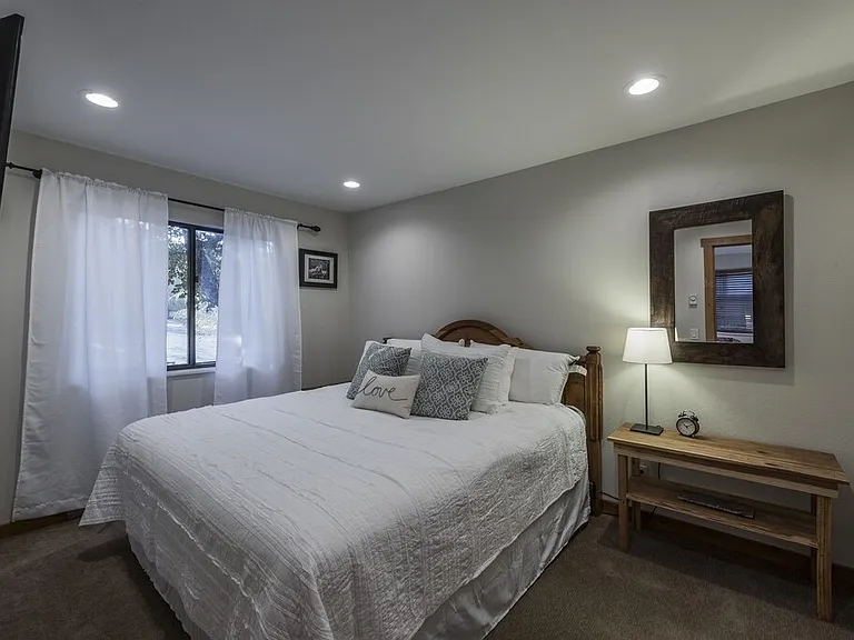 2025 Canyons Resort Dr #L3 — Photo 9