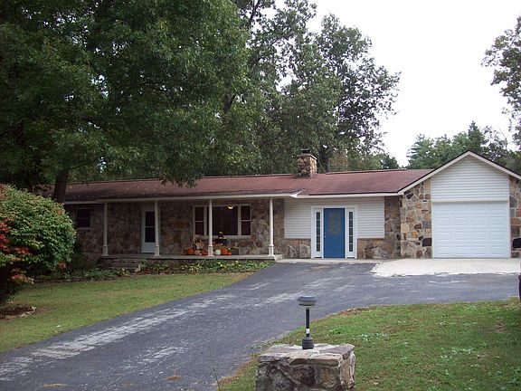 2nd image of 88 Shadowmont Ct