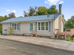 313 Clay Ave, Mount pleasant, PA 15666