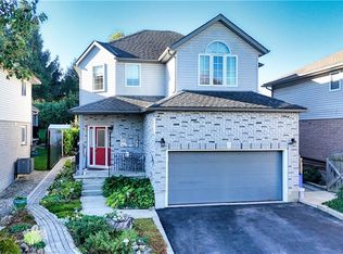 44 Dineen Ct, Kitchener, ON N2B 3X3