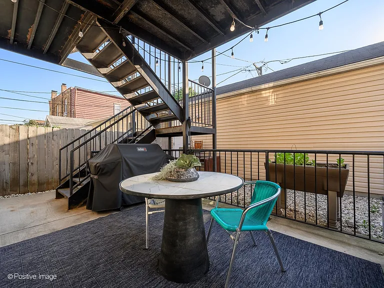 910 N Washtenaw Ave #1 — Photo 20