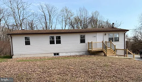 7285 Clyde Jones Rd Photo 1