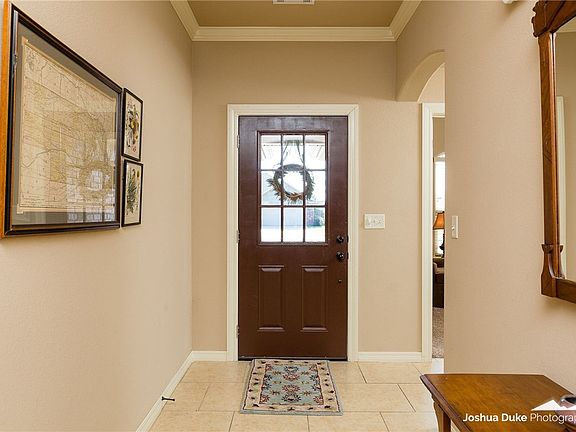 3rd image of 2955 Raven Ln