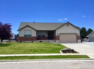 885 W 2875 S, Perry, UT 84302