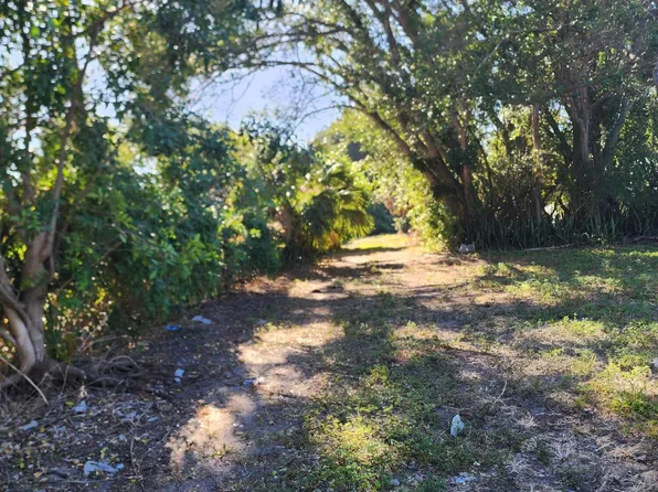 67xx Forest Court, West Palm Beach, FL 33405