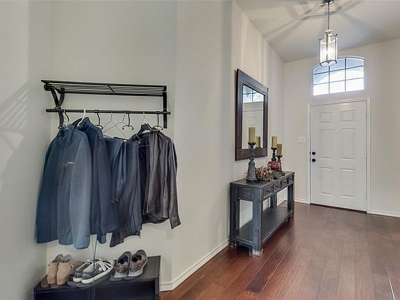 4th image of 6525 Highland Crest Ln
