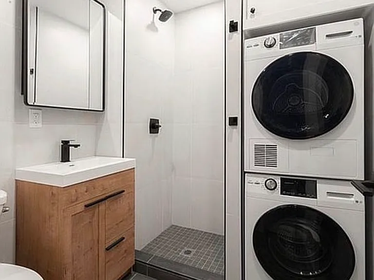 180 5th Ave #7 — Photo 8